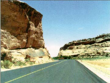 photo of St. Rt. 313, Moab, UT, and rock formations on either side