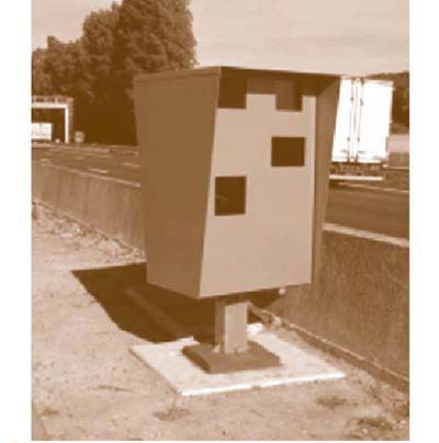 Fixed speed enforcement camera (French Ministry of Transport, DSCR)